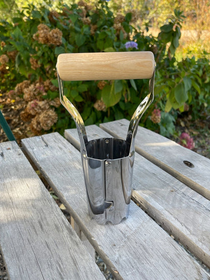 Bulb Planting Tool Set - Backwoods Auctions