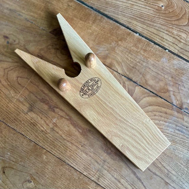 English Boot Jack - White Oak - Backwoods Auctions