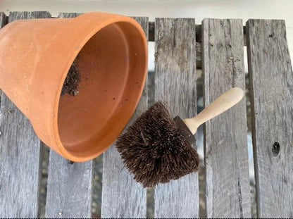 Flower Pot Brush - Made in Germany - Backwoods Auctions