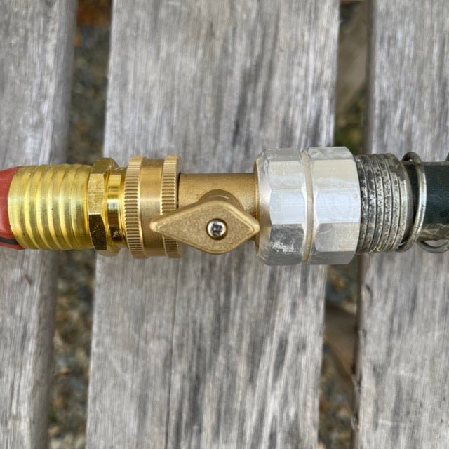 Garden Hose Brass Shutoff Valve - Backwoods Auctions