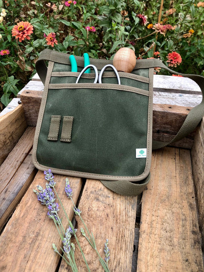 Garden Tool Belt - Waxed Canvas for Gardening - Backwoods Auctions