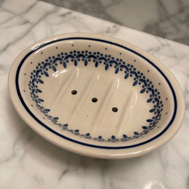 Hand-painted Polish Floral Ceramic Soap Dish - Vine - Backwoods Auctions