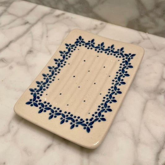 Hand-painted Polish Floral Ceramic Soap Dish - Vine - Backwoods Auctions