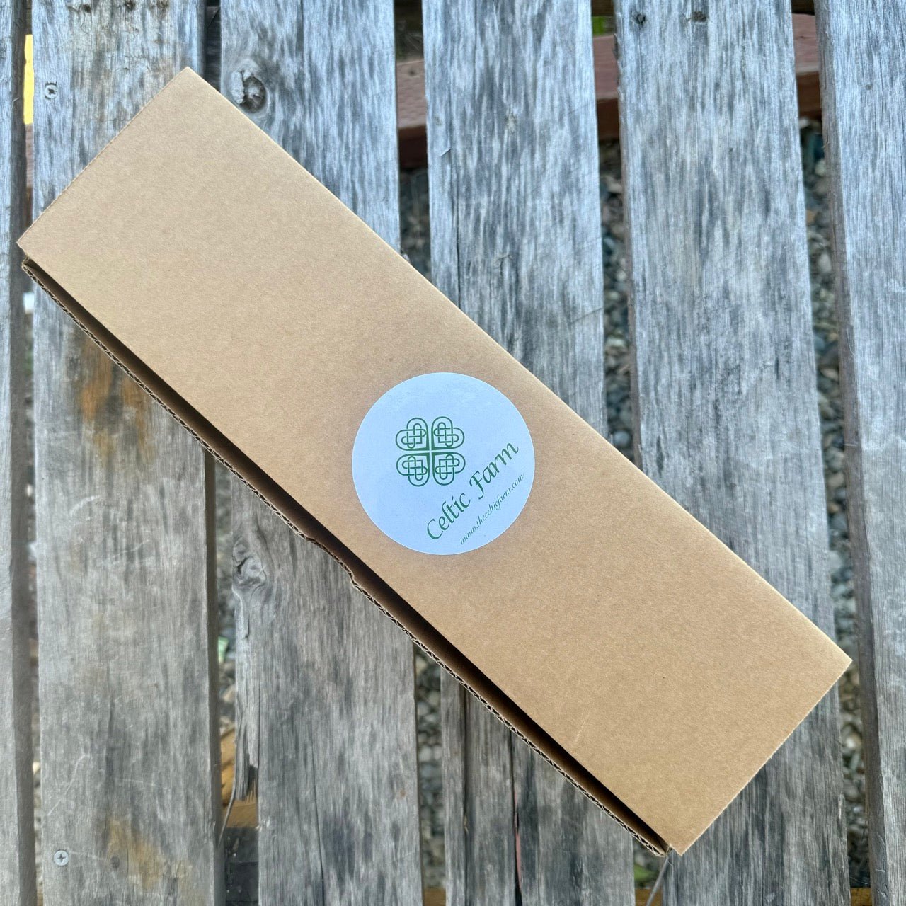 Hori Hori Garden Gift Box | Hori, Custom Leather Sheath & Dual Surface Diamond Sharpener - Backwoods Auctions
