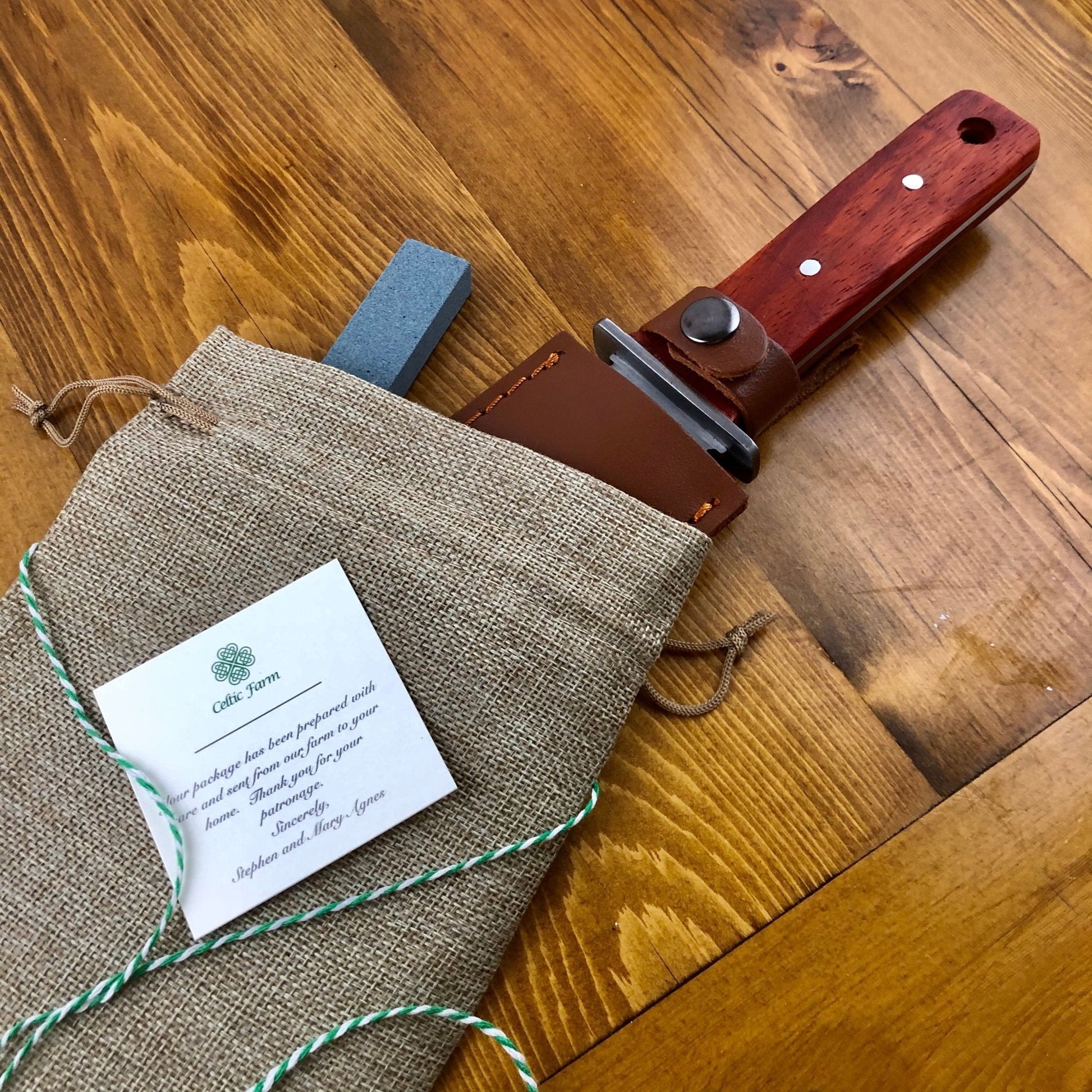 Hori Hori Garden Tool — Japanese SoilTool for Digging & Planting - Backwoods Auctions