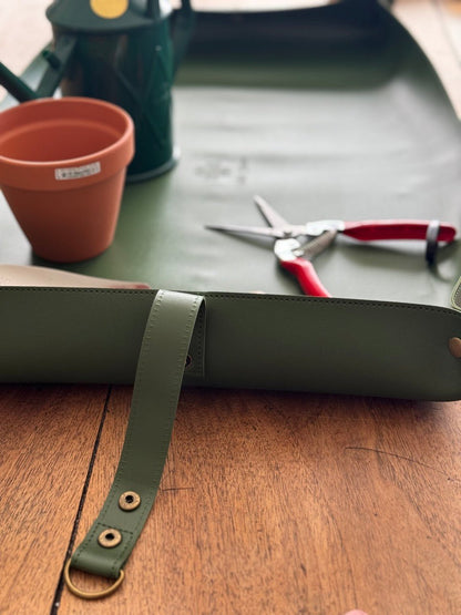 Potting Mat - Waterproof For Tidy Gardening - Backwoods Auctions