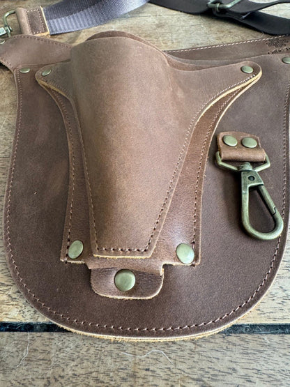 Rose Gardener Gift Box | Rose Gloves, Belt & Pruners - Backwoods Auctions