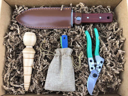 Ultimate Garden Gift Box - 4 Garden Tool Set (Hori Hori, Pruners, Dibbler and Garden Tool Sharpeners) Tool Kit - Backwoods Auctions