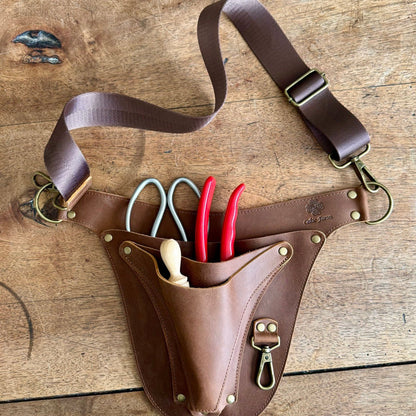 Ultimate Leather Garden Tool Belt & Holder - Extra Rivet Reinforced, Master Gardener Designed - Backwoods Auctions