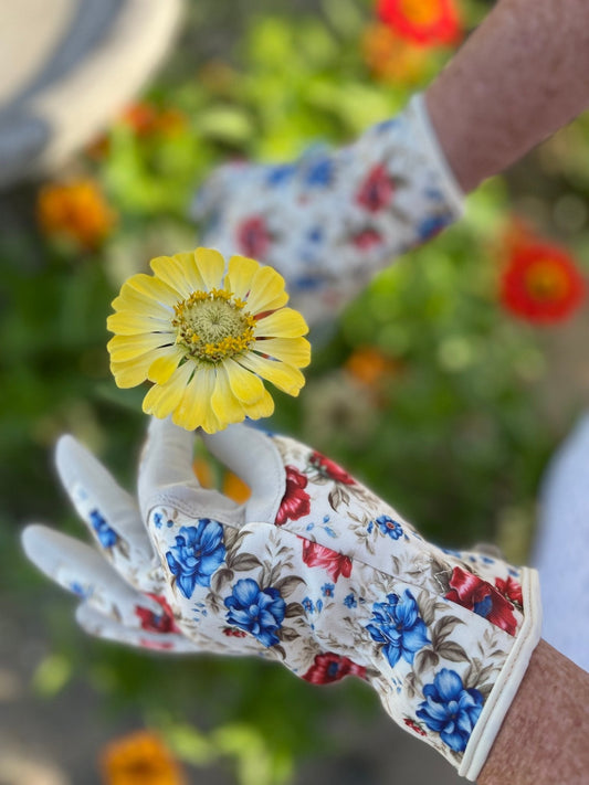 Women's Floral Gardening and Project Gloves "The Caroline" - Backwoods Auctions