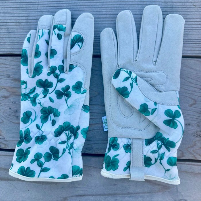 Women's Floral Gardening and Project Gloves "The Seamair" - Backwoods Auctions